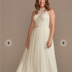 Ivory WG4032 Sz 6, David’s bridal wedding dress great condition!!!